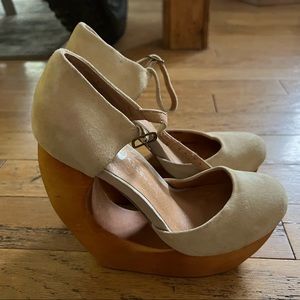 Jeffery Campbell size 7.5